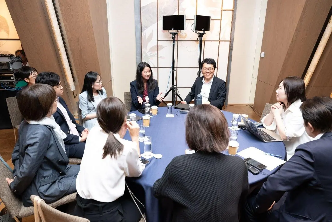 Discussion regarding workforce transformation